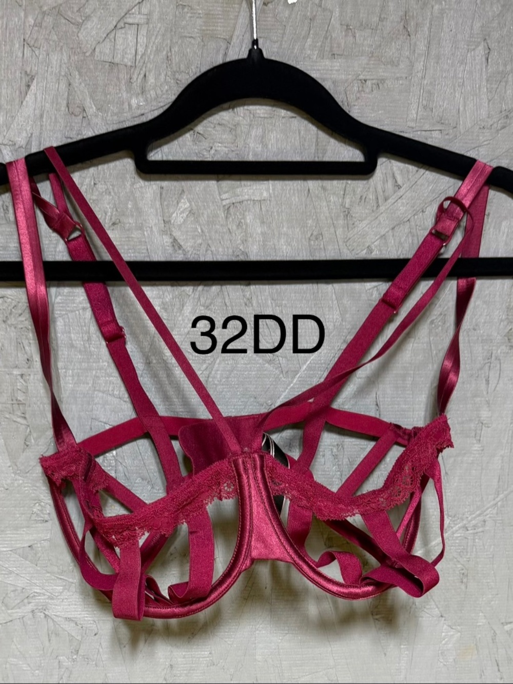 Victoria’s Secret Caged Bra